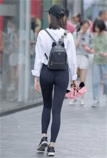 老杨与养女筱诗雨笔趣阁