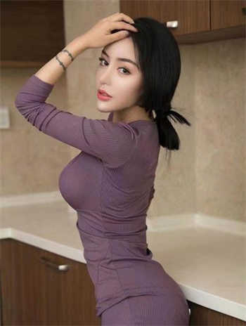 面具会所膘到母亲