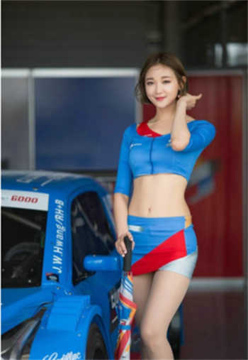 狗老公的蝴蝶结