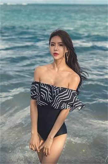 老杨与养女筱诗雨笔趣阁