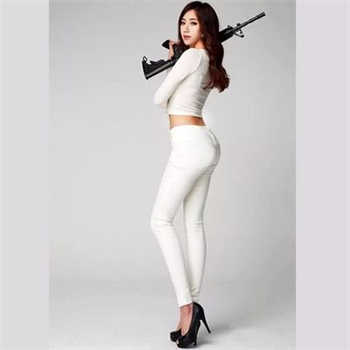 校长和女老师打扑克的电影