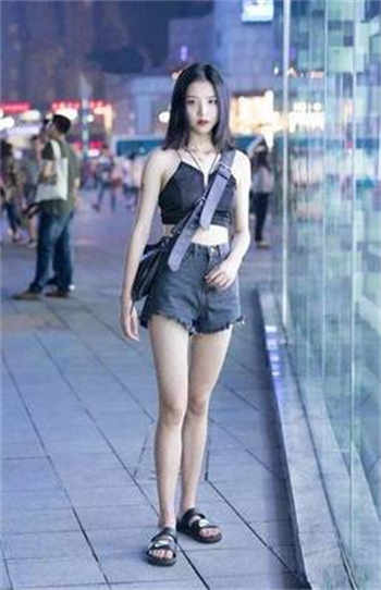 和姑姑一起租房