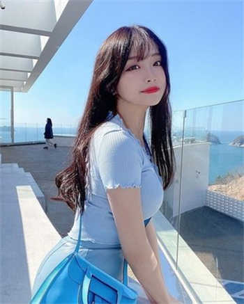 赵樱子风铃权杖变装视频