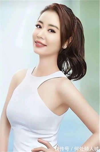 舞厅被邀请上台贴乳贴