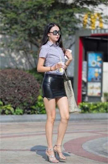 4s店女销售员为了业绩图片