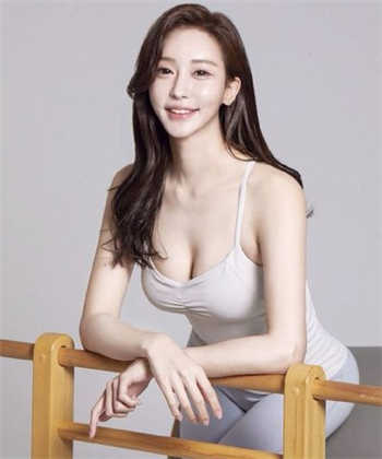 电子厂妇女容易上吗