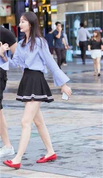 大黄无限数次破解版野草