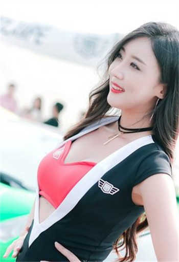 杨咩咩吃瓜
