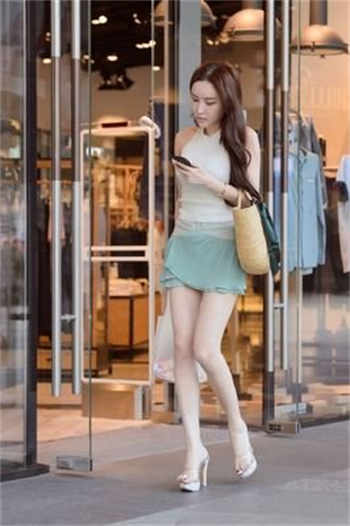 n0809四个人