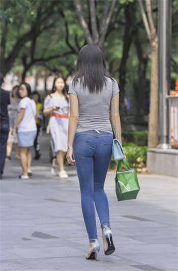 偷吃txt清非海棠