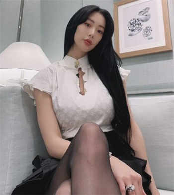 台湾瑜伽男教练剧情