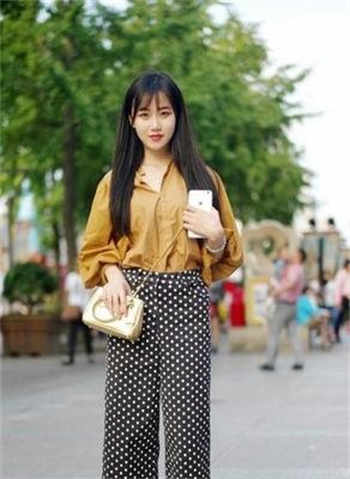 鞠婧祎高三怀孕事件真的吗