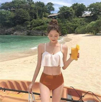 抖音黑料厕所门